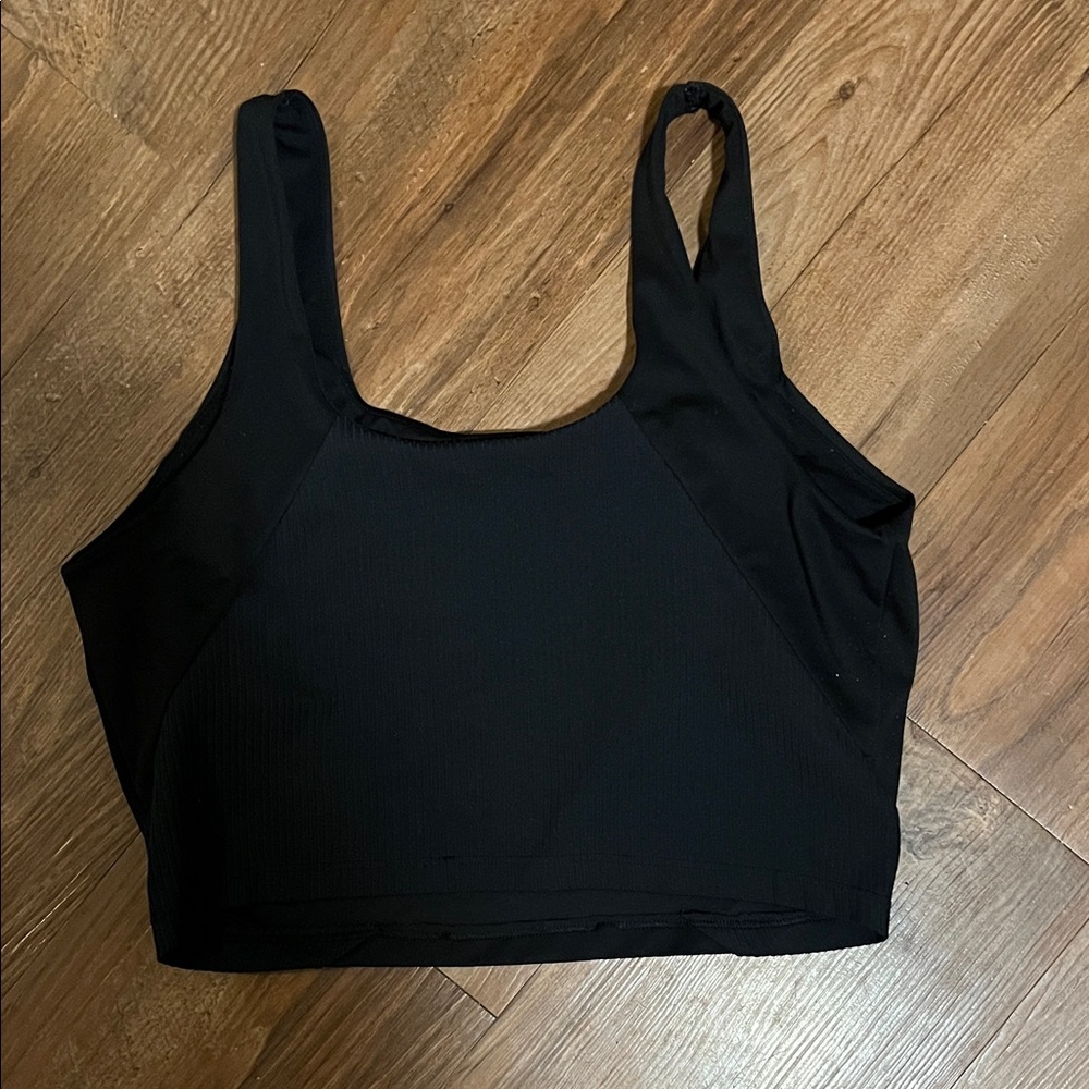 Elegant Black Sports Bra